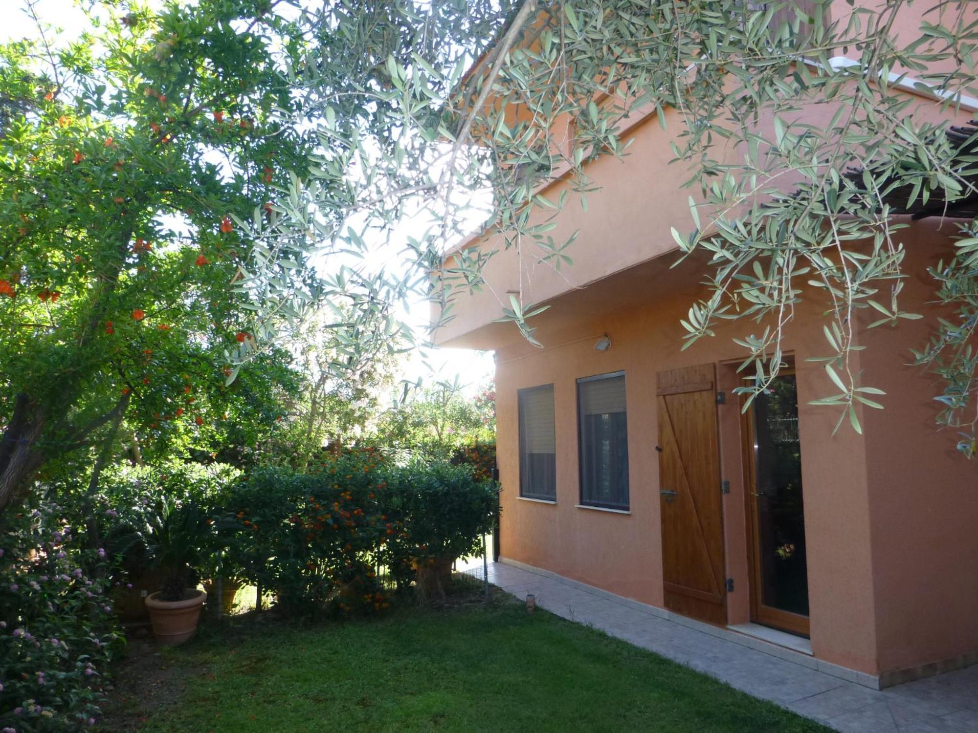 Casa Vacanza Appartamenti Al Mare Capoterra Exterior foto