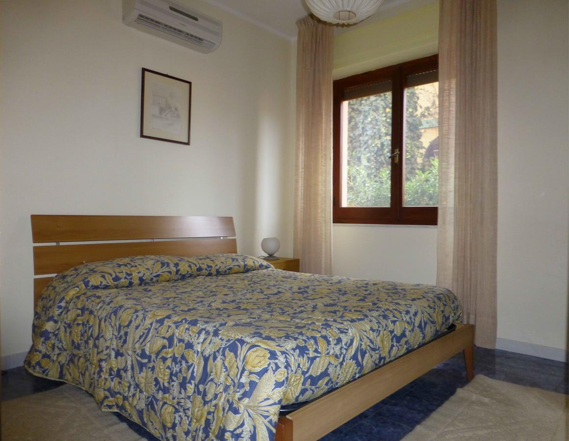 Casa Vacanza Appartamenti Al Mare Capoterra Exterior foto